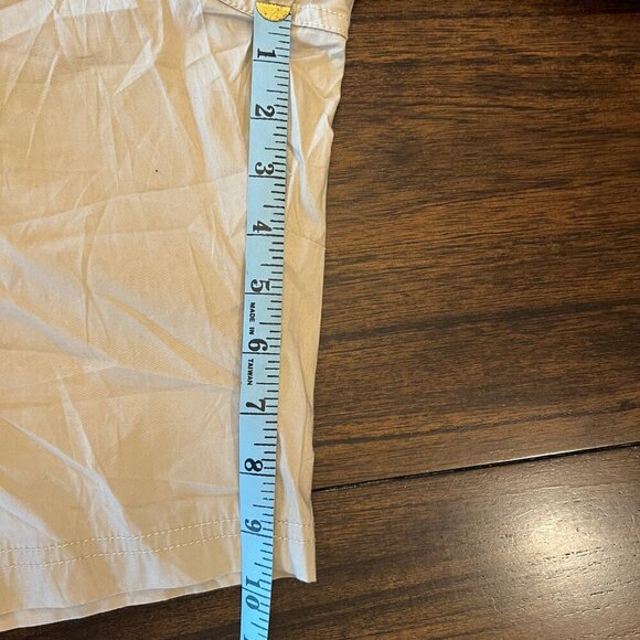 NWT Men's Columbia Brentyn Trail Khaki Cargo Short, Size 40" - Picture 6 of 8